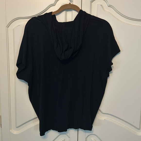 Donna Karan Active Black Top Women’s Size Large - Picture 6 of 6